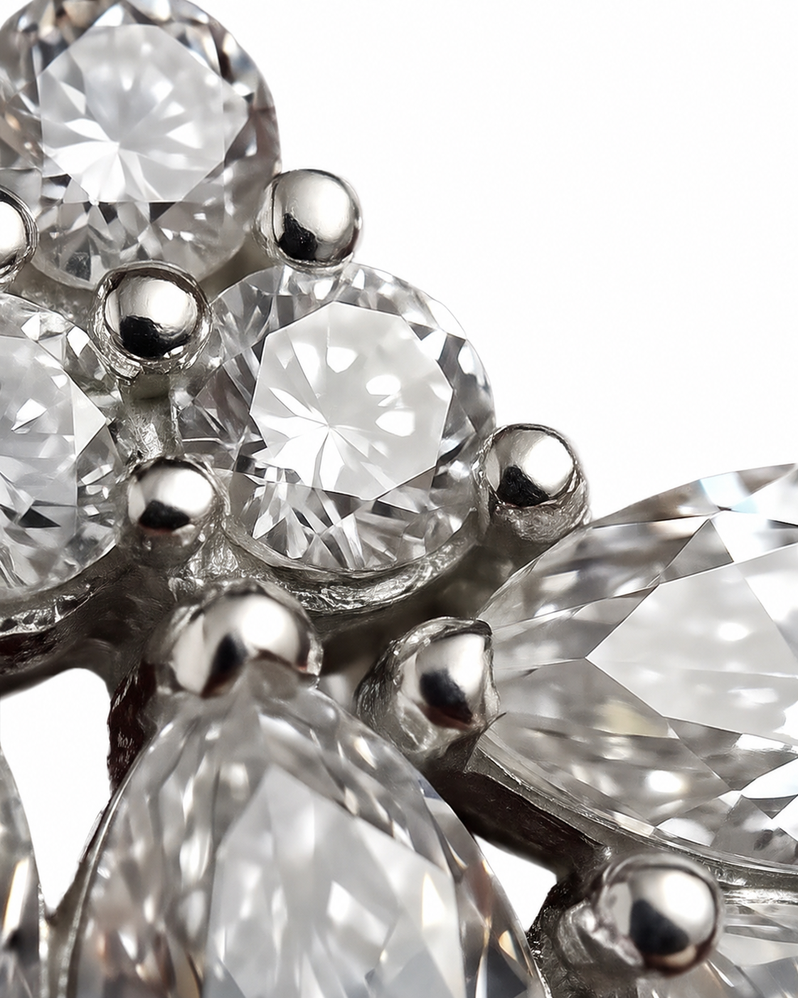 Clair Earrings